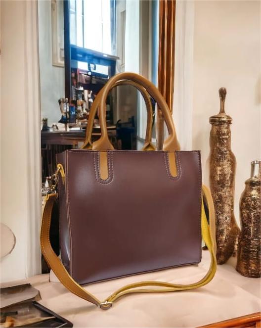 Luxury Shoulder Bags with Timeless Appeal