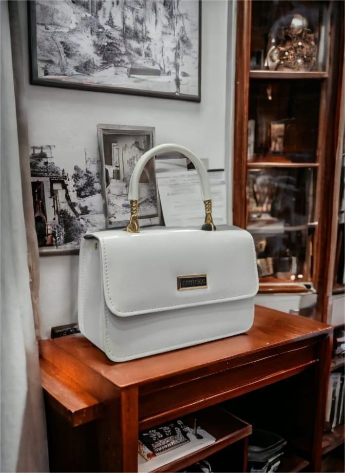 Your Daily Companion: Practical Shoulder Bags